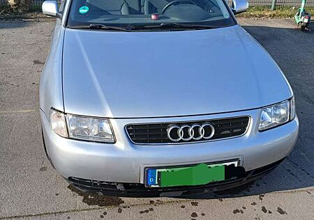 Audi A3 1.6 Ambition