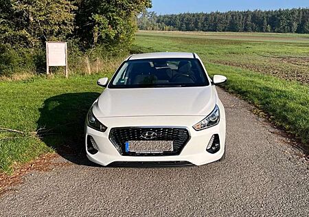 Hyundai i30 1.4 T-GDI DCT Trend