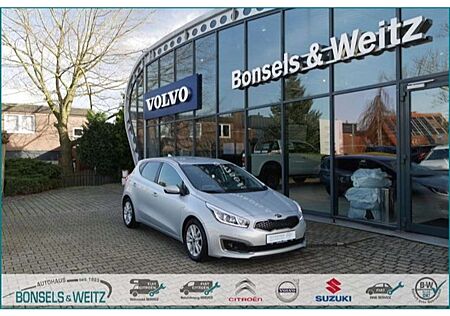 Kia Cee'd Ceed / 1.6 GDI DREAM TEAM Navi Kamera Klimaautomat