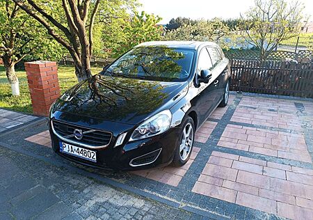 Volvo V60 T6 AWD Geartronic Summum