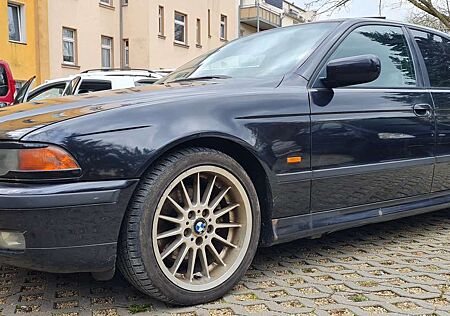 BMW 540i 540 *Vollleder*210 Kw.*SD*