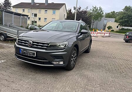 VW Tiguan Volkswagen 2.0 TDI SCR 4Motion (BlueMotion Techn.) DSG Highli