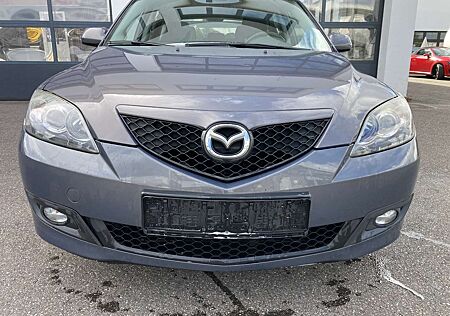 Mazda 3 1.6 Klima AHK 8-fach bereift TÜV 02-2026