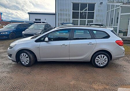 Opel Astra J 1.6 Sports Tourer Selection AHK TÜV NEU