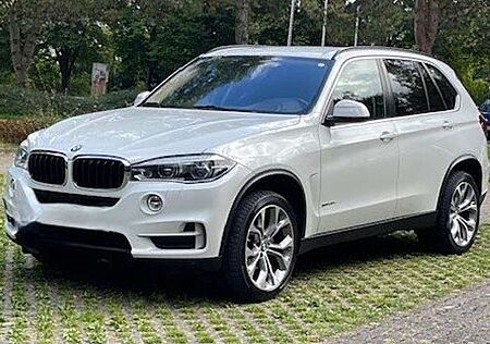 BMW X5 +xDrive30d