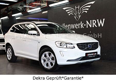 Volvo XC 60 XC60 2,4ld Momentum AWD*Pano*Leder*Kamera*Xenon