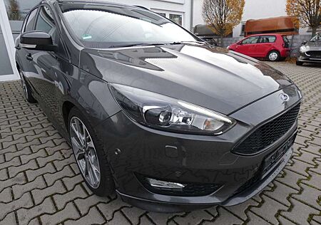 Ford Focus Turnier ST-Line