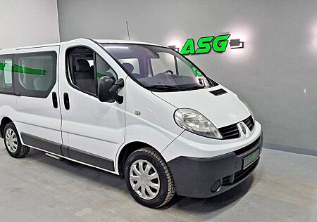 Renault Trafic Combi L1H1 verglast / Rollstuhlrampe/AHK