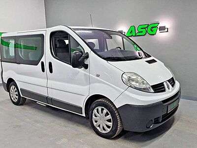 Renault Trafic Combi L1H1 verglast / Rollstuhlrampe/AHK