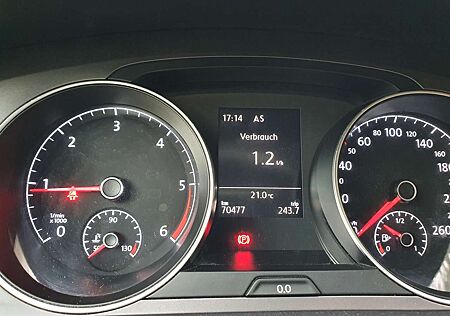 VW Golf Volkswagen 2.0 TDI BlueMotion Technology Lounge