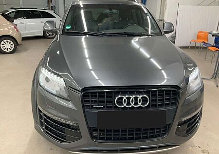 Audi Q7 3.0 TDI quattro S-Line Standhg*Xenon*Pano*AHK