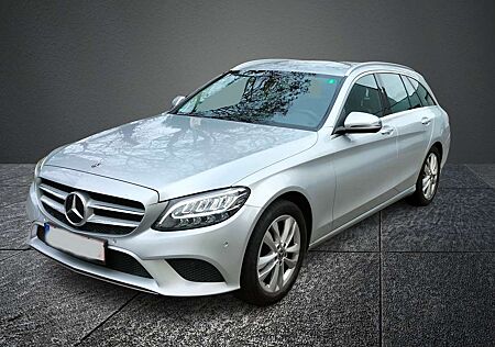 Mercedes-Benz C 180 T CGI Avantgarde *Ambiente*Kamera*Navi*LED*