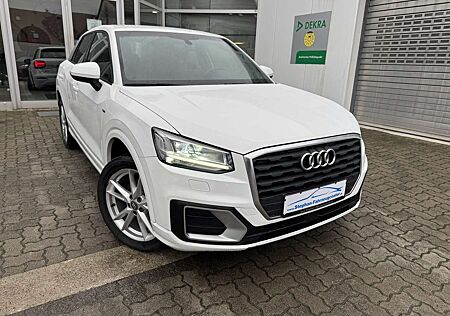 Audi Q2 TFSI sport S-Line mit Klima/Navi/PDC V&H/Leder/Alu