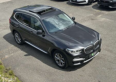BMW X3 XDrive 30d XLine AHK ACC NAVI PANO