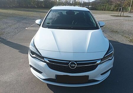 Opel Astra 1.4 Turbo Edition