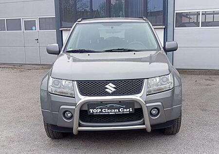 Suzuki Grand Vitara 2.0 Club automatik