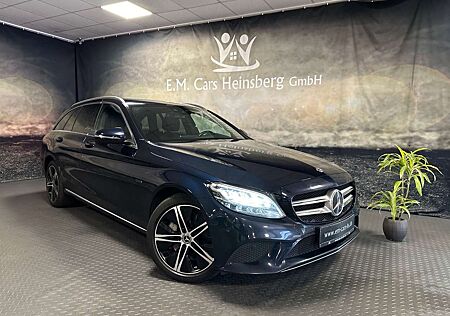 Mercedes-Benz C 300 de T Avantgarde Nav LED PDC SHZ 9G AHK CAM