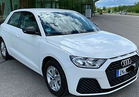 Audi A1 Sportback 30 TFSI Sportback