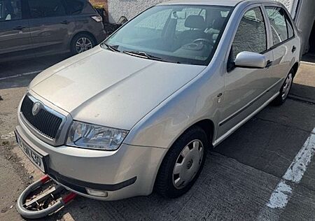 Skoda Fabia Stufenheck 1.4 Sedan Comfort