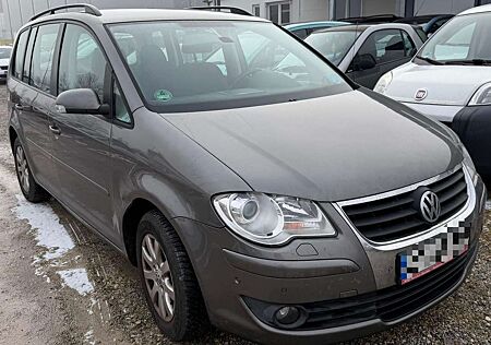 VW Touran Volkswagen 1.4 TSI Highline