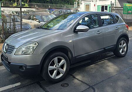 Nissan Qashqai Acenta,Klimaautomatik, Panoramadach.