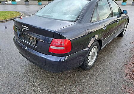 Audi A4 2.8 quattro