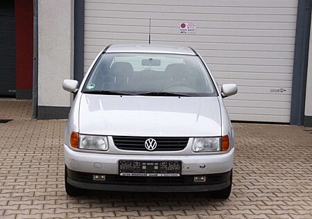 VW Polo Volkswagen Automatik / Elektr. Fenster
