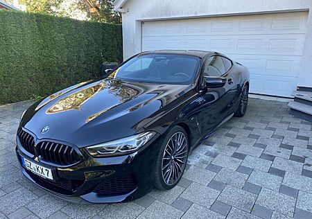 BMW M850 i xDrive Coupe CarbonCore Finanzierung 3,99%