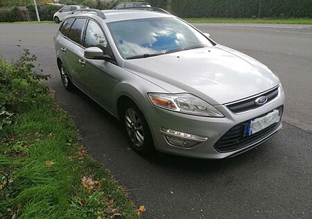 Ford Mondeo Turnier 2.0 TDCi Champions Edition FESTPREIS