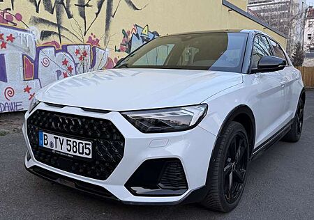 Audi A1 35 TFSI Citycarver S Line