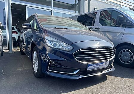 Ford S-Max Titanium - 7 Sitzer