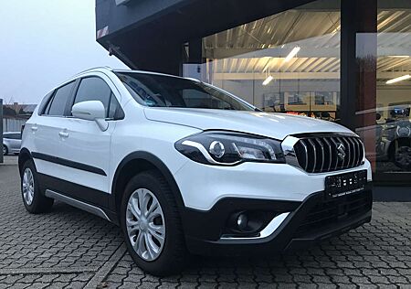 Suzuki SX4 S-Cross Comfort+/Allgrip 4x4/ Hybrid / Pano / Navi / Leder
