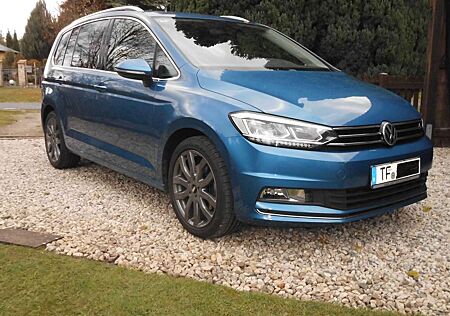 VW Touran Volkswagen Diesel 1.6 TDI SCR BM Technol. DSG Highline