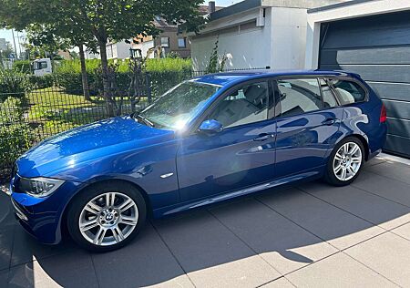 BMW 320d 320 DPF Touring Aut.