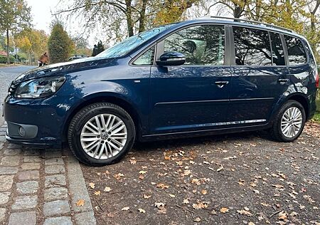 VW Touran Volkswagen 2.0 TDI DPF DSG Cup