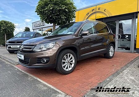 VW Tiguan Volkswagen Sport & Style BMT 2.0 TDI AHK-klappbar Navi Mehrzo