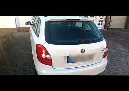 Skoda Fabia 1.2 TSI Combi Classic