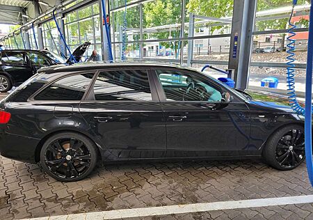 Audi A4 Attraction