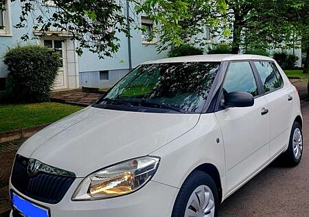 Skoda Fabia 1.2 Klima TÜV 10/26