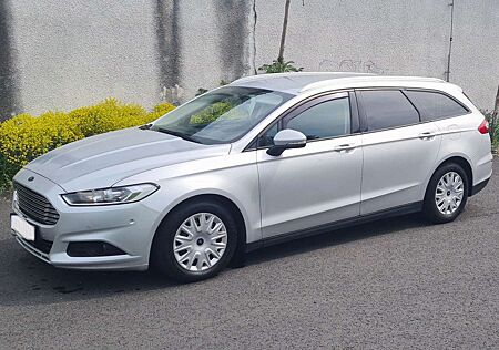 Ford Mondeo Turnier 2.0 TDCi 110kw Navi Scheckheft