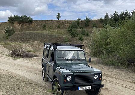 Land Rover Defender 110 DPF Station Wagon SE