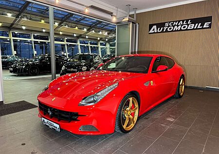 Ferrari FF 6,3 V12 4x4 *CARBON/SPORT/LEDER/LIFT*