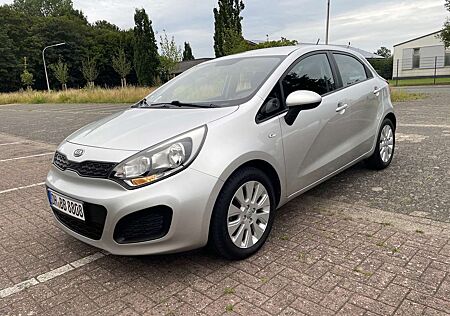 Kia Rio 1.1 CRDI Spirit CRDI TÜV E5 TOP