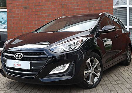Hyundai i30 cw blue Trend 1.4 Lenkradheizung Navi 1.Hand