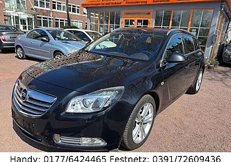 Opel Insignia Sports Tourer 1.4 T XENON//NAVI/SHZ/PDC