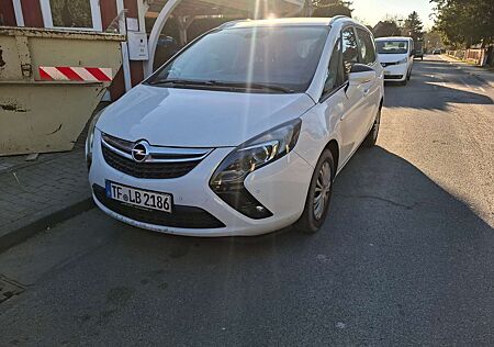 Opel Zafira Tourer 1.4 Turbo Edition
