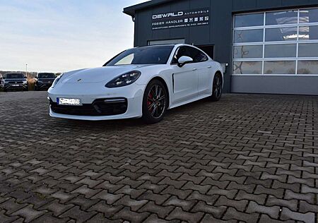 Porsche Panamera GTS PDCC/PTV-PLUS/21"