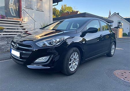 Hyundai i30 blue 1.4 Classic