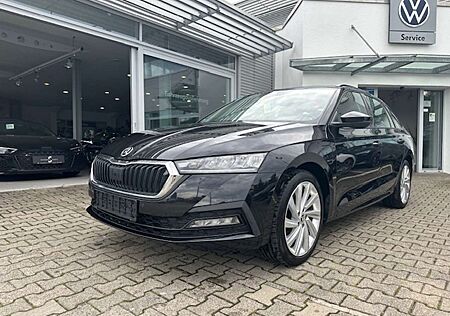 Skoda Octavia iV Combi 1.4 TSI*LED*VC*PANORAMA*LEDER