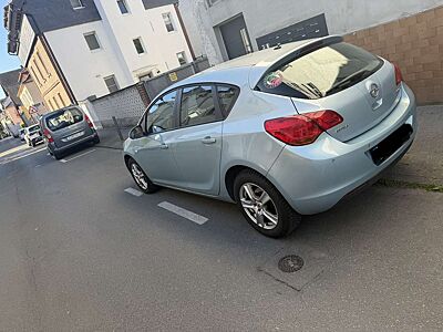 Opel Astra Edition